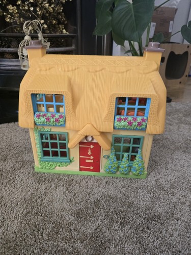 Elc happyland rose cottage - elc,