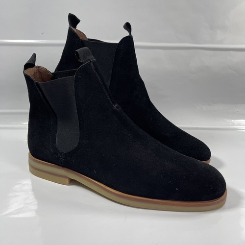 Hudson black suede - by,
