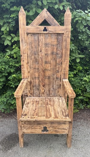 Large rustic wooden throne - large,