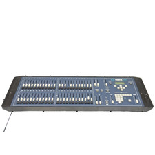 Strand Lighting 200 24/48 64321 Portable Control Console 24 Effects 99 Steps