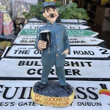 guinness zoo keeper Figure 
