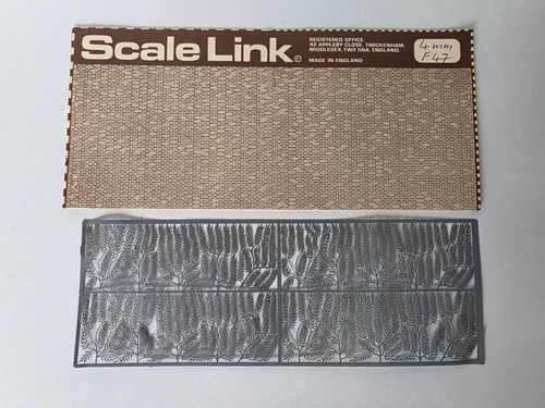 Etched brass scale link 4mm - link,