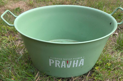 Pravha beer metal ice - pravha,