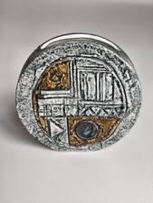 TROIKA POTTERY 12 Cm Wheel Vase - Abstract Design By Anne Lewis (1966 - 1972)