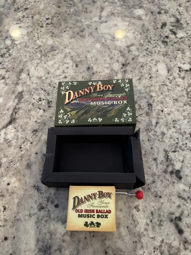 Old irish ballad - music, box