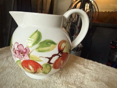 Aynsley eden pattern creamer - aynsley,