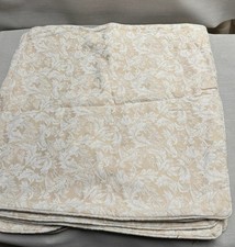 5 Damask Jacquard Cushion
