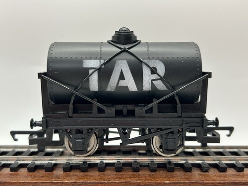 Rare hornby r9006 thomas - hornby,