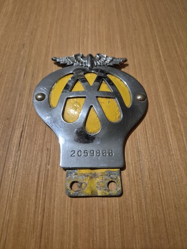 Vintage car grill - vintage, badge