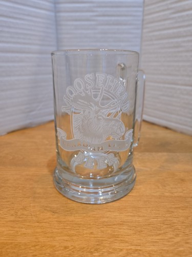 Moosehead canadian lager - moosehead,