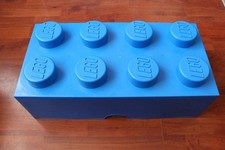 LARGE LEGO BLUE 8-STUD STORAGE