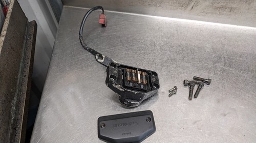 Honda cb750k fuse box lid - honda,