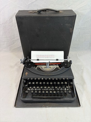 Oliver postwarmodel typewriter - oliver,