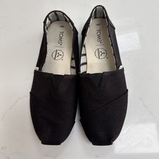 Men’s Tom’s Slip On Shoes