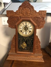 VINTAGE GINGERBREAD CLOCK