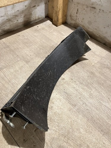 Front axle grass shroud - front, &