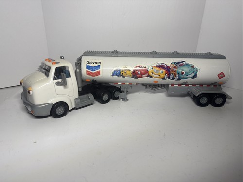 The chevron cars travis - cars-travis, tanker