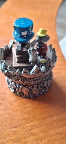 The tudor mint - tudor, magic