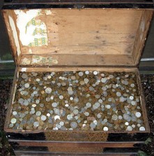 1KG  MIXED WORLD COINS FREE POST UK UP TO 1500KG FORSALE