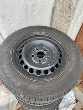 VW T5 Steel Wheels And Tyres With Bolts And Two Centre Caps (black)