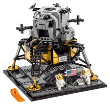 Lego NASA Apollo 11 Lunar