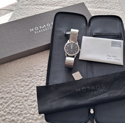 Nomos club onyx ref - nomos,