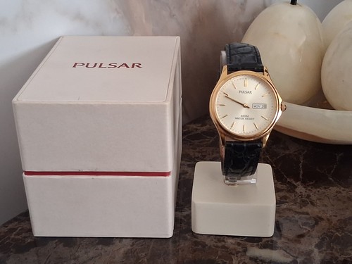 Mens pulsar watch quartz - mens,