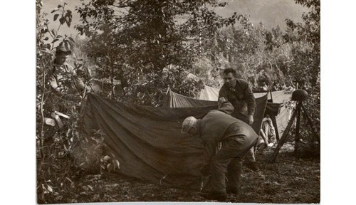 1940s army soldiers - soldiers, shelter