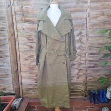 BNWT Pretty Little Thing