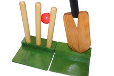 Novelty Cricket Bat Wicket
