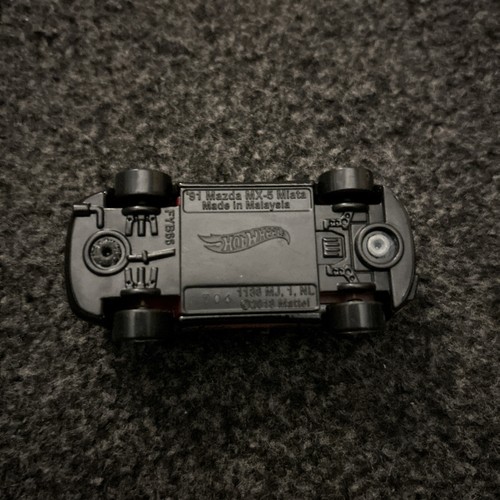 Hot wheels mazda mx5 - hot,
