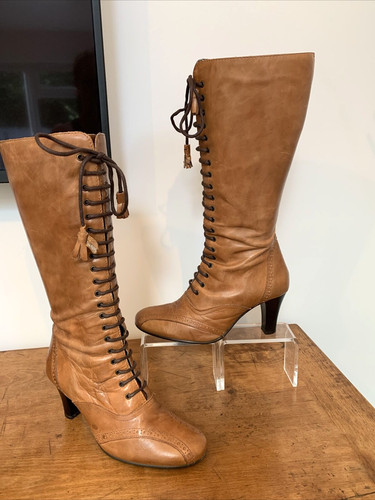 Vintage clarks laced front - laced,