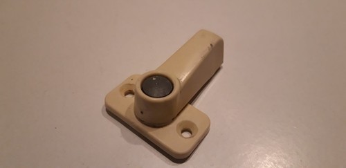 Pos door latch - door,