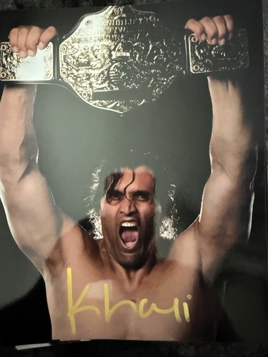The great khali autographed - the,