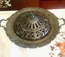 Meriden Britannia Co Circa