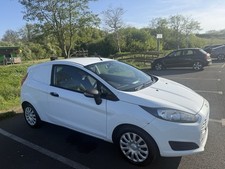 Ford Fiesta Van 2015 1.5