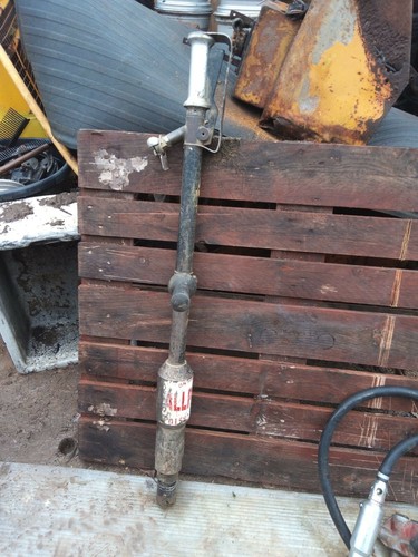Long reach pneumatic - long, pole