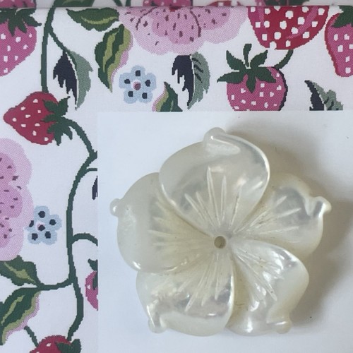 Mother pearl flower - mother,