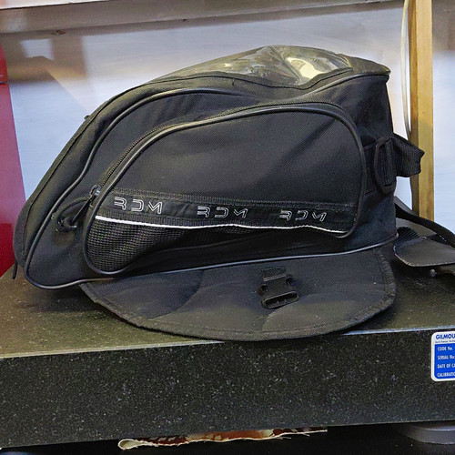 Magnetic motorcycle tank - motorcycle, bag