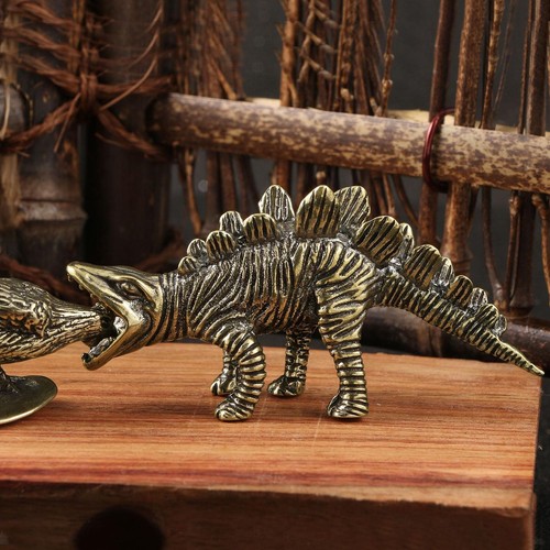 Dinosaur statue stegosaurus - statue,
