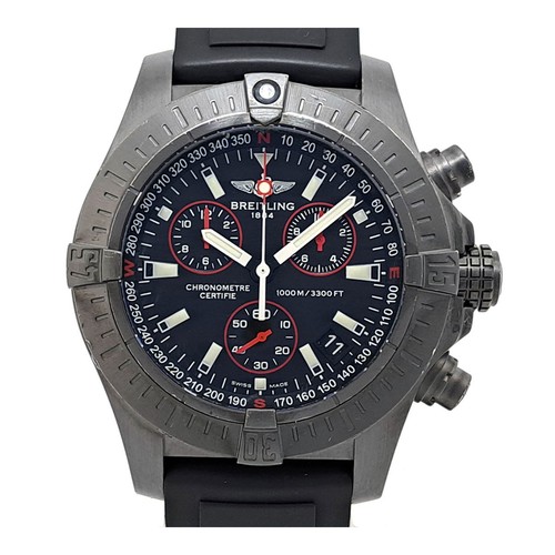 Breitling m73390 avenger - breitling,