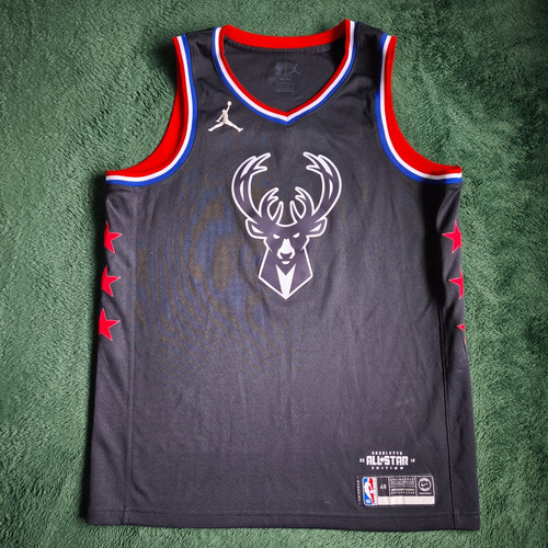 Jordan giannis antetokounmpo - jordan,