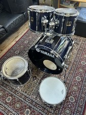 Yamaha Stage Custom Drum Kit