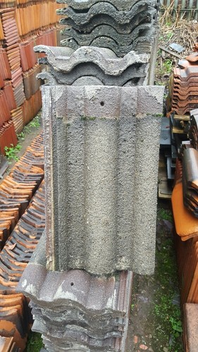 Redland roof tiles - 51,