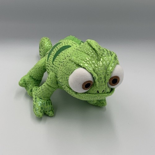 Disney store tangled pascal - disney,