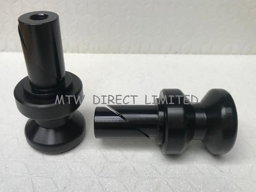 New racing rear spindle - r&g,