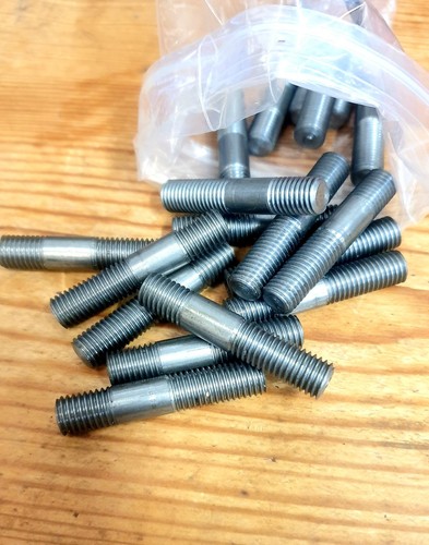 Austin ten water - elbow, studs