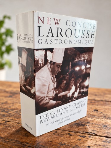 New concise larousse - new,