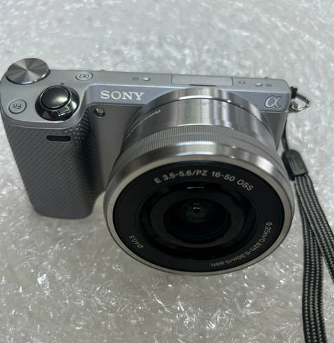Sony nex 1mp mirrorless - sony,