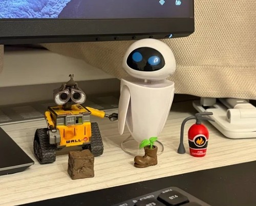 Wall and eve - and, mini